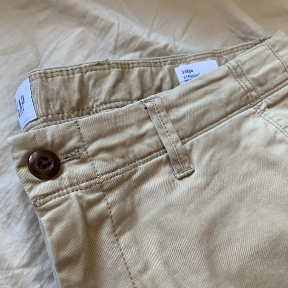 Gap Straight Fit Khakis (34x34) - Picture 3 of 3